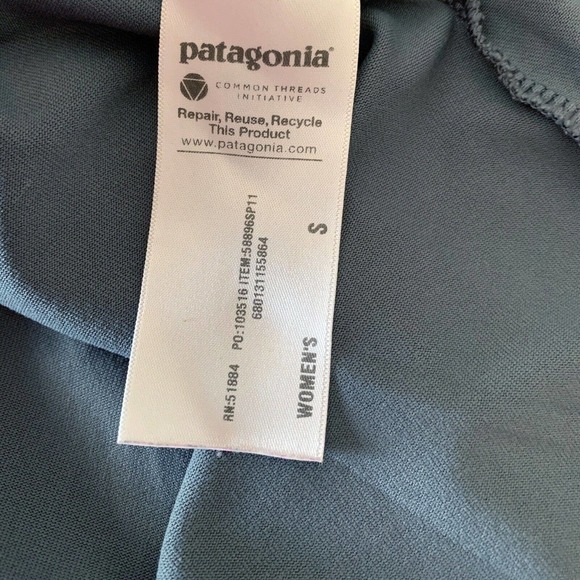 Patagonia Corinne Geometric V Neck Dress Small Grey Athleisure - Picture 6 of 7